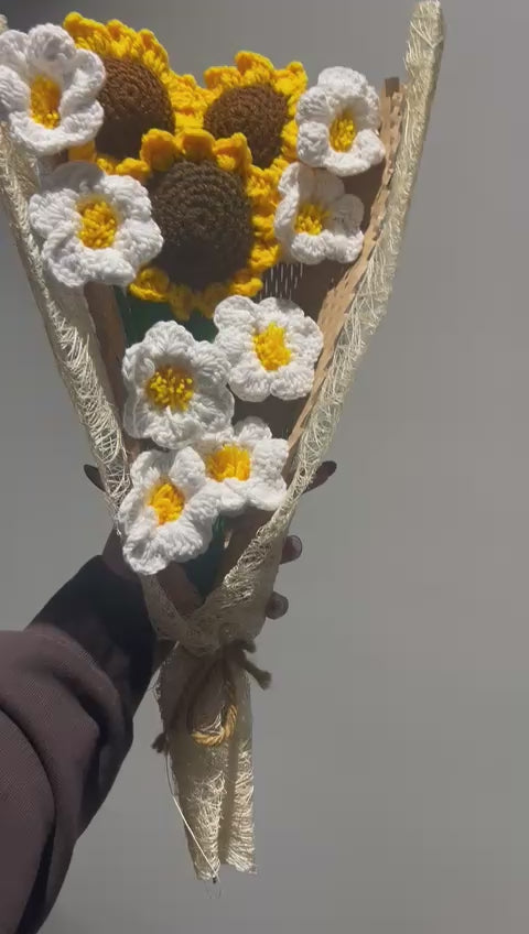 Sunflower-bellflower Bouquet